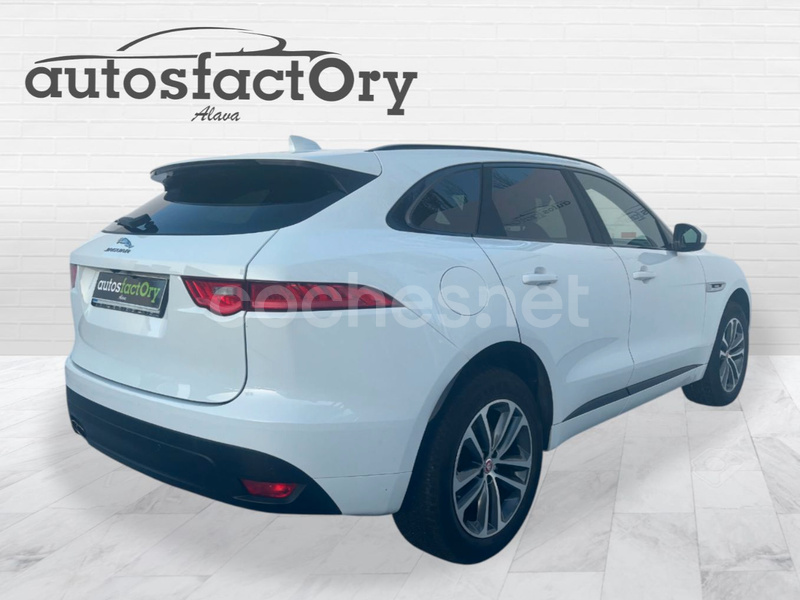 Jaguar F-pace 2016 — photo 4