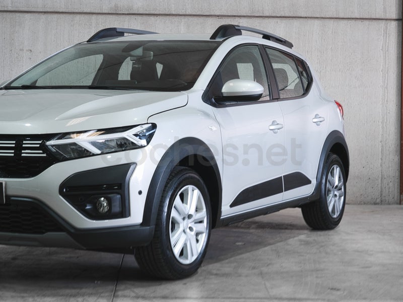 Dacia Sandero 2024 — photo 2