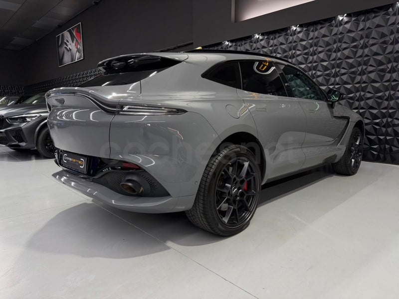 Aston Martin Dbx 2022 — photo 8