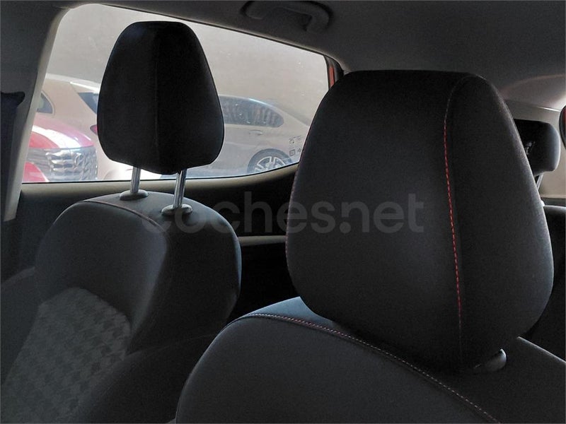 Mg Zs 2025 — photo 7