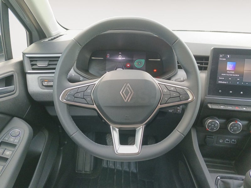 Renault Clio 2025 — photo 8