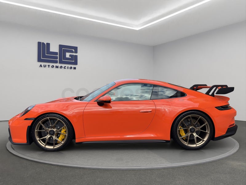 Porsche 911 2024 — photo 8