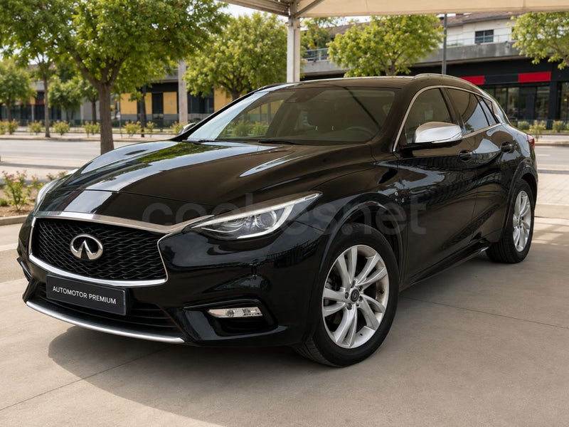 Infiniti Q30 2017