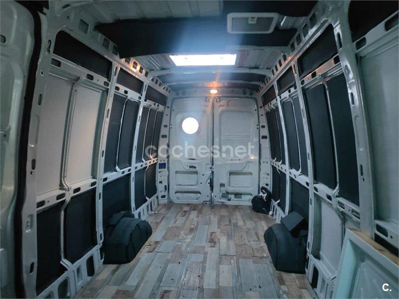 Iveco Daily 2012 — photo 8