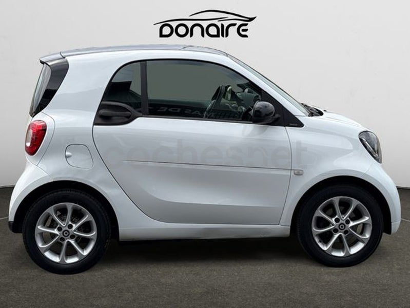 Smart Fortwo 2019 — photo 2