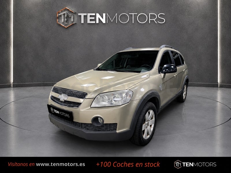 Chevrolet Captiva 2010 — photo 2