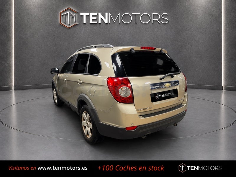 Chevrolet Captiva 2010 — photo 4