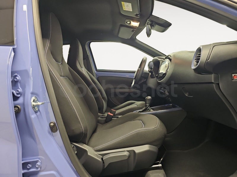 Toyota Aygo X Cross 2026 — photo 6