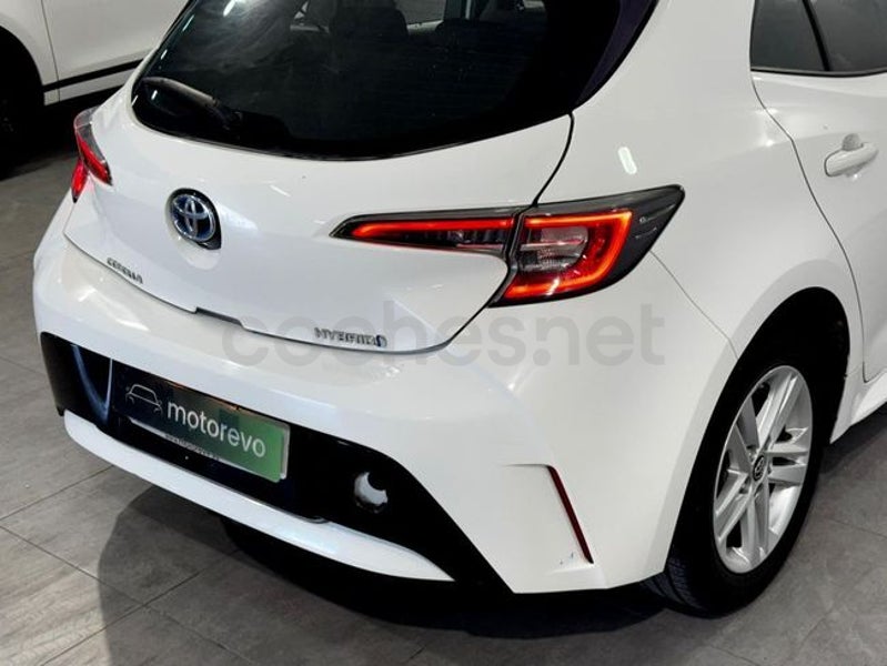 Toyota Corolla 2022 — photo 3