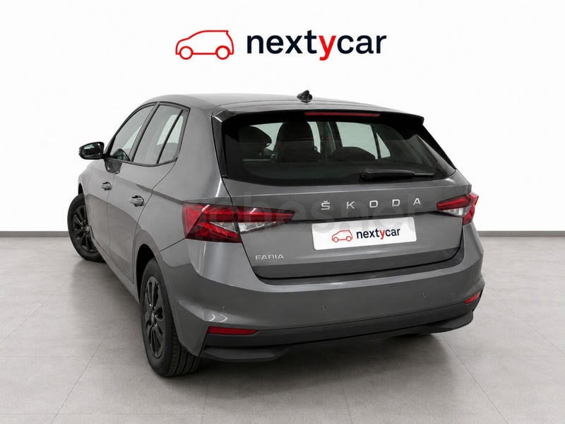 Skoda Fabia 2025 — photo 2