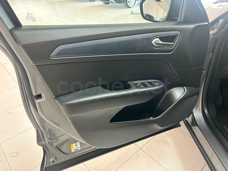 Renault Arkana 2023 — photo 5
