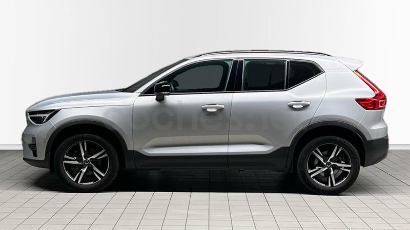 Volvo Xc40 2025 — photo 3