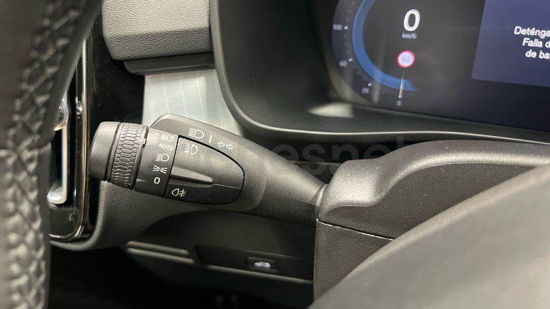 Volvo Xc40 2025 — photo 7