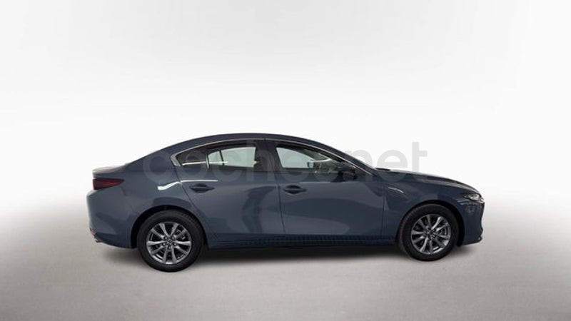 Mazda Mazda3 2023 — photo 7