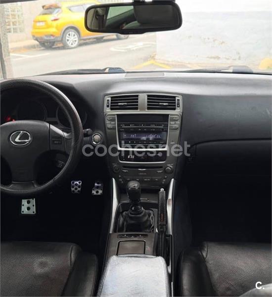 Lexus Is220d 2007 — photo 6