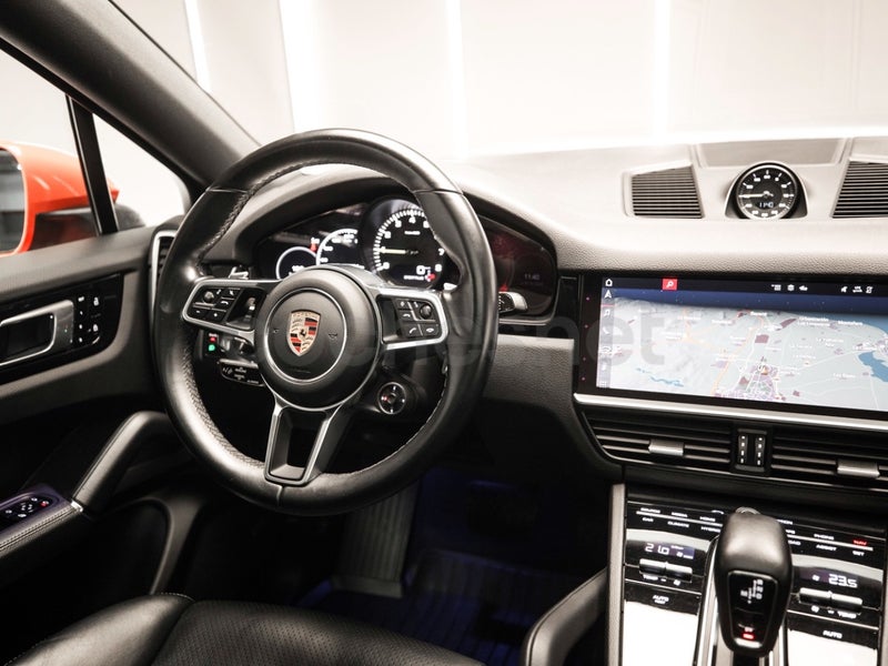 Porsche Cayenne Coupé 2021 — photo 8