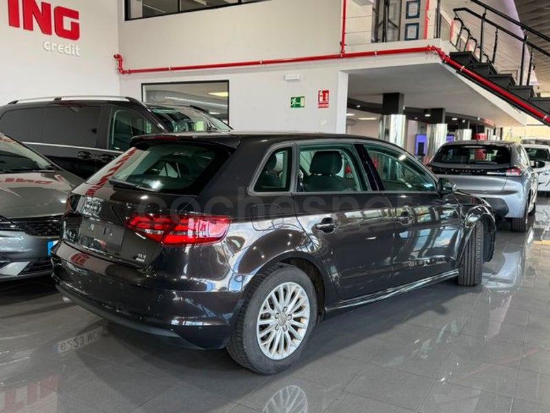 Audi A3 2016 — photo 5