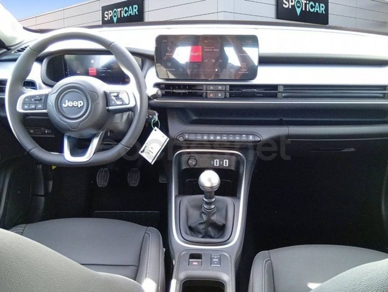 Jeep Avenger 2025 — photo 8