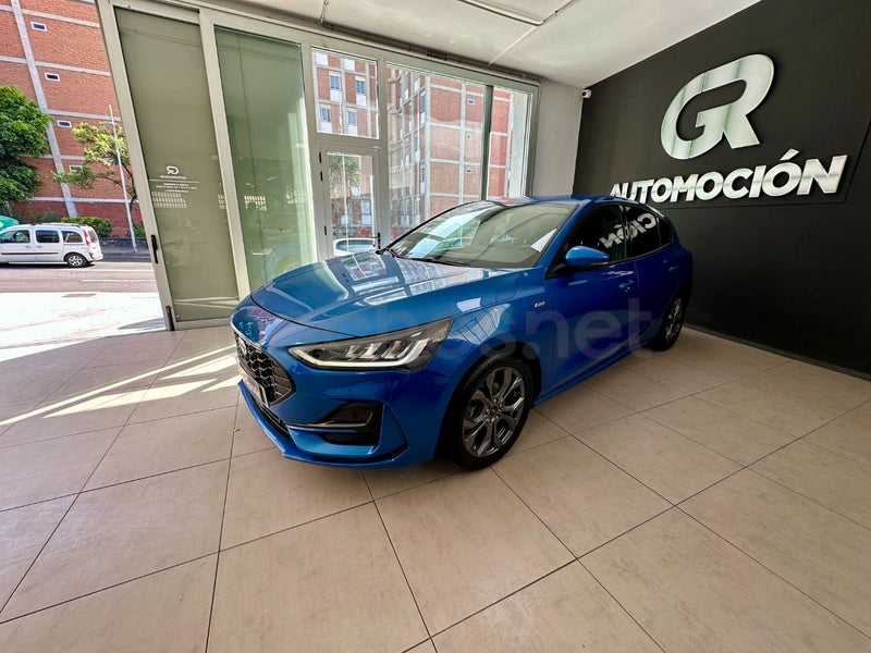 Ford Focus 2023 — photo 4