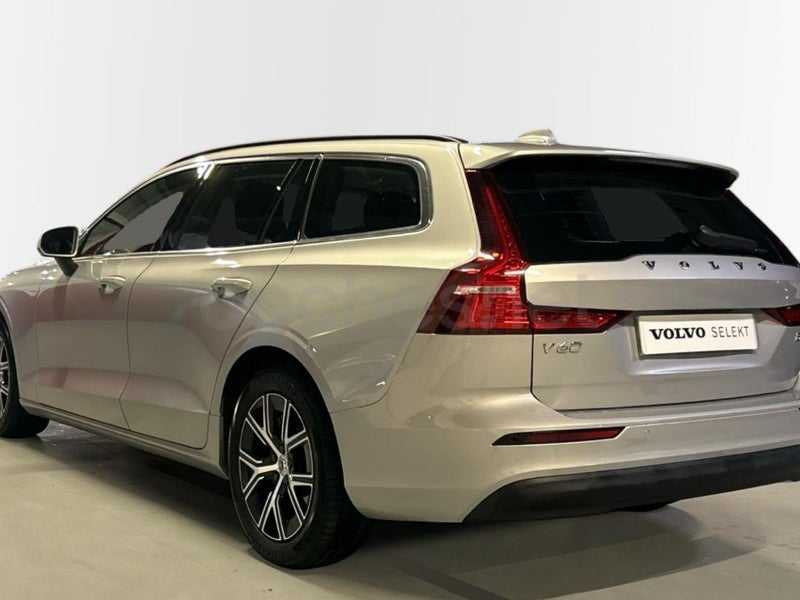 Volvo V60 2025 — photo 3