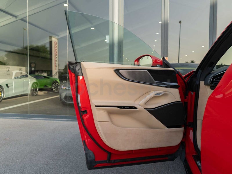 Ferrari Purosangue 2023 — photo 7