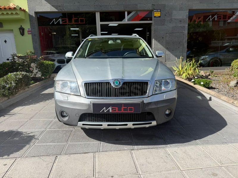 Skoda Octavia 2010 — photo 3
