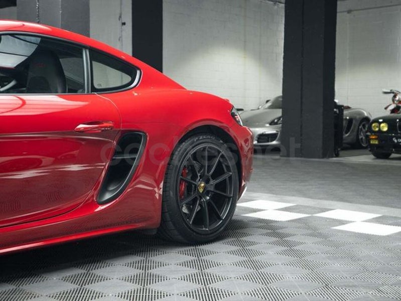 Porsche 718 2020 — photo 8