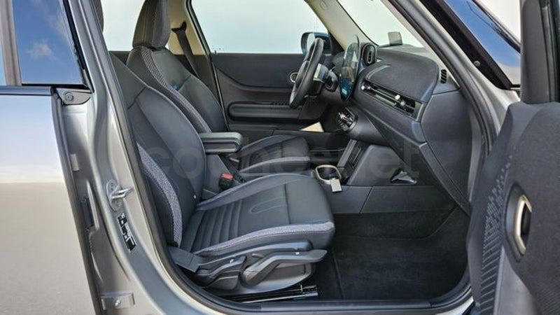 Mini Cooper 2025 — photo 3