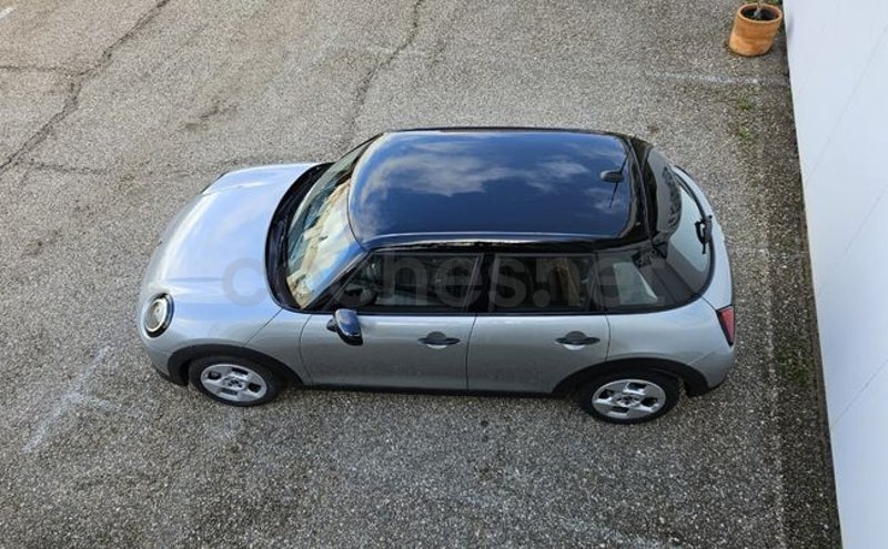 Mini Cooper 2025 — photo 4