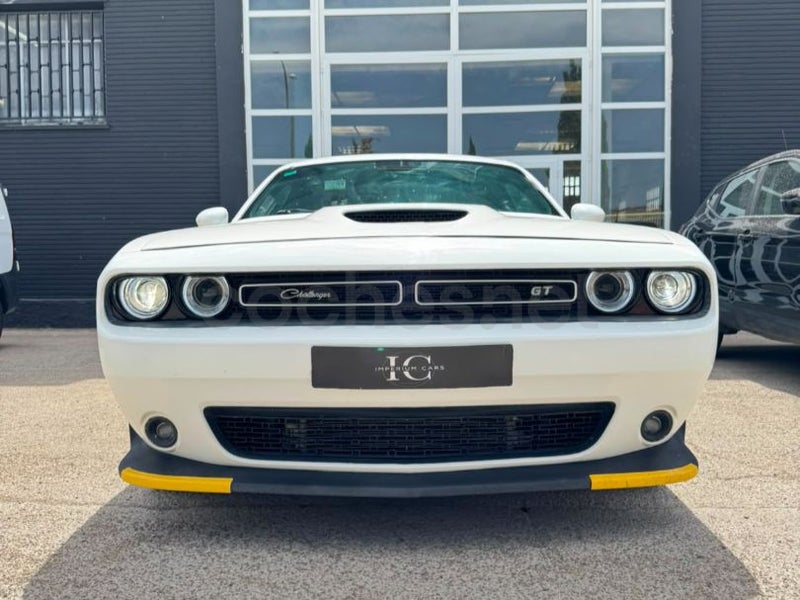 Dodge Challenger 2023 — photo 2