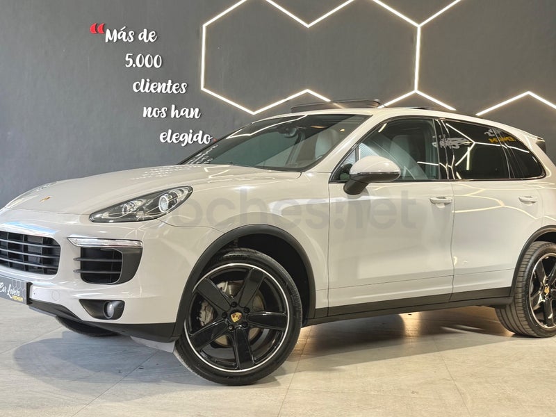Porsche Cayenne 2017 — photo 2