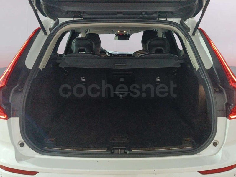 Volvo Xc60 2019 — photo 7