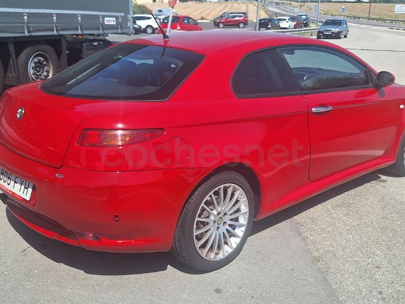 Alfa Romeo Gt 2007 — photo 6