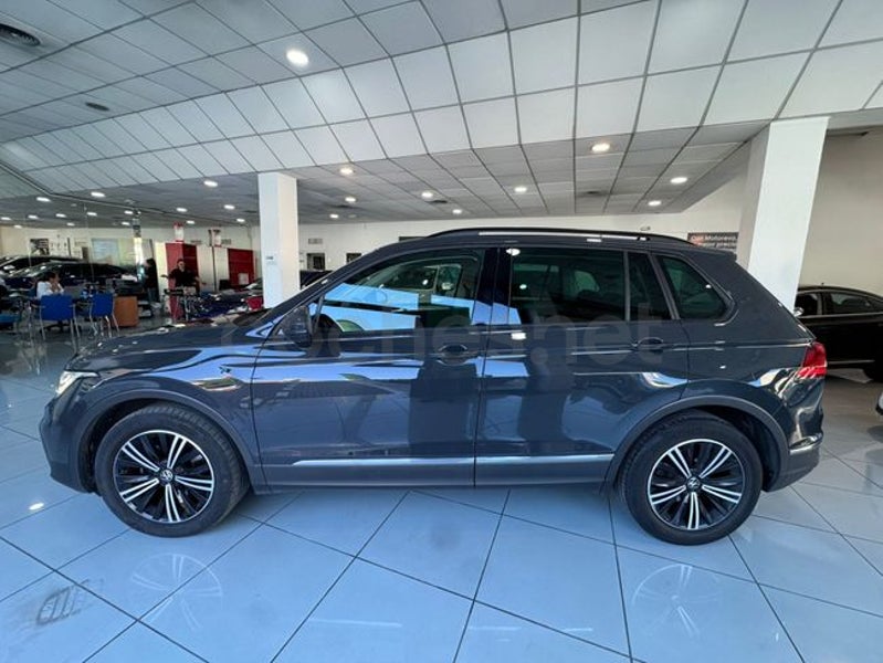 Volkswagen Tiguan 2023 — photo 5