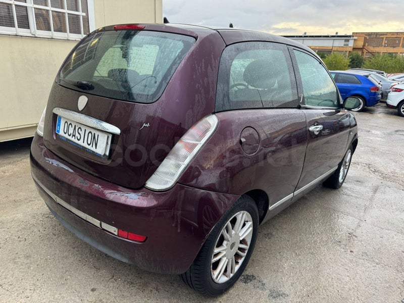 Lancia Ypsilon 2006 — photo 3