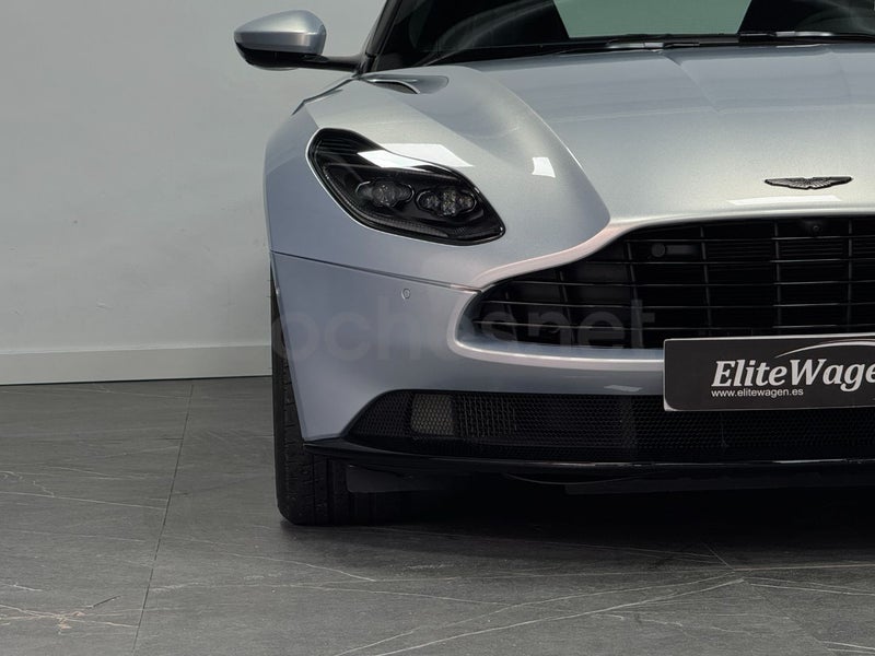 Aston Martin Db11 2022 — photo 8