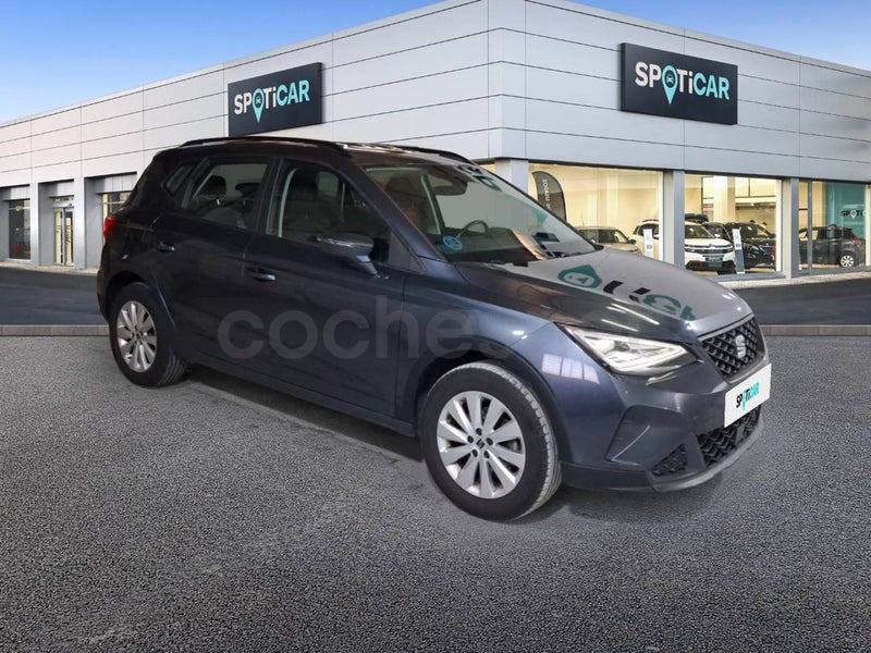 Seat Arona 2023 — photo 3