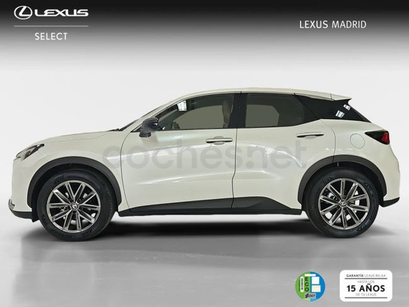 Lexus Lbx 2026 — photo 3