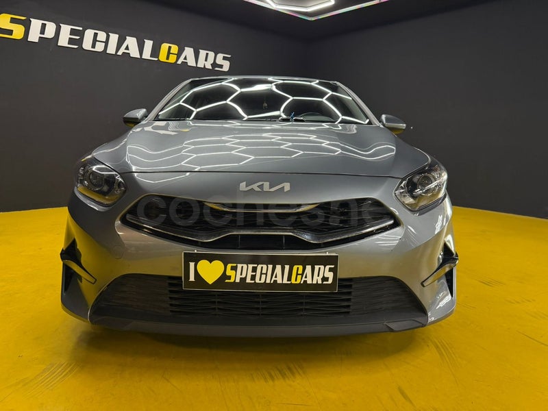 Kia Ceed 2022 — photo 3