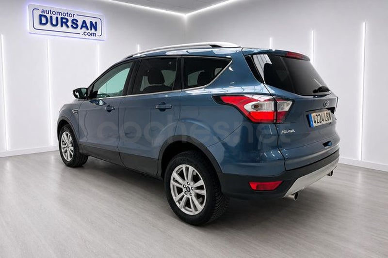 Ford Kuga 2018 — photo 3