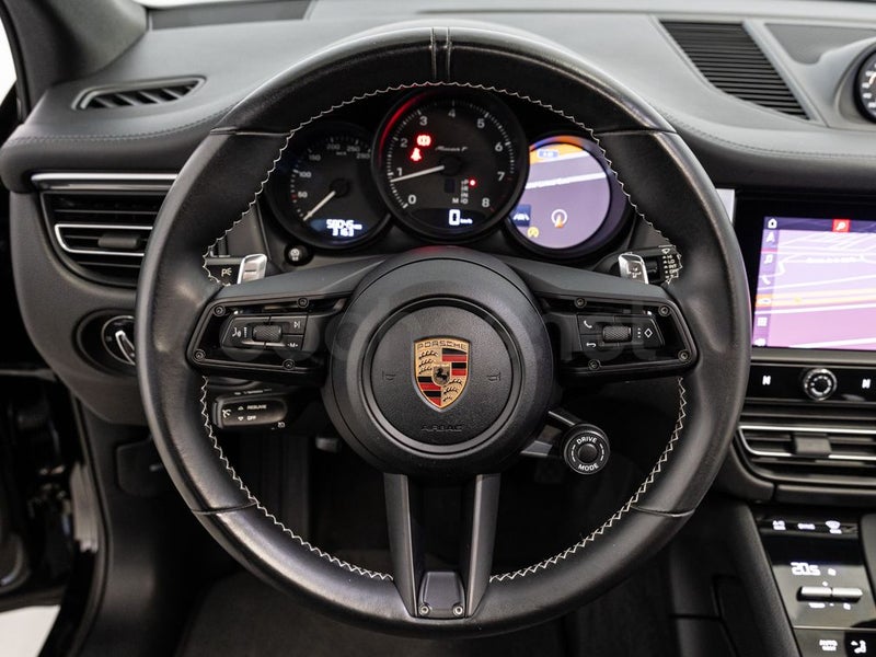 Porsche Macan 2022 — photo 8