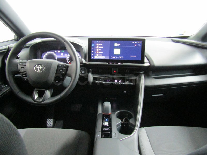 Toyota C-hr 2025 — photo 8