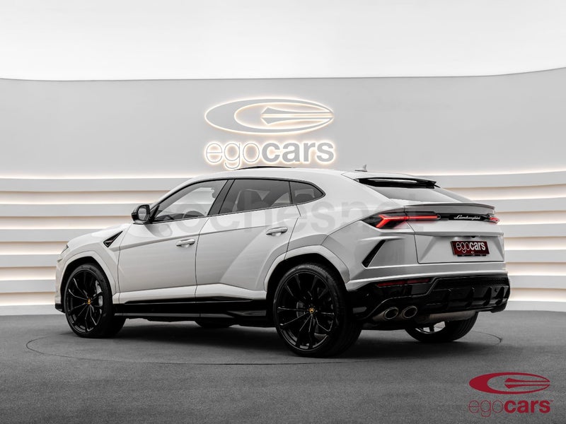 Lamborghini Urus 2021 — photo 5