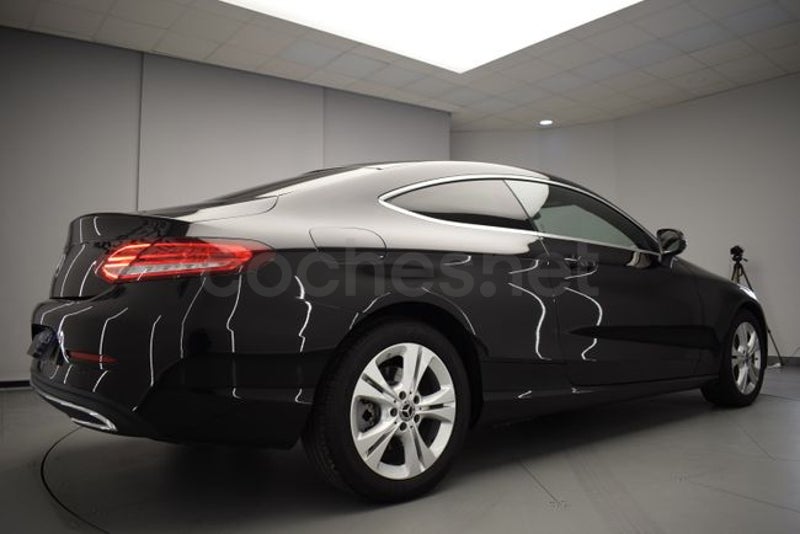 Mercedes-benz Clase C 2018 — photo 3
