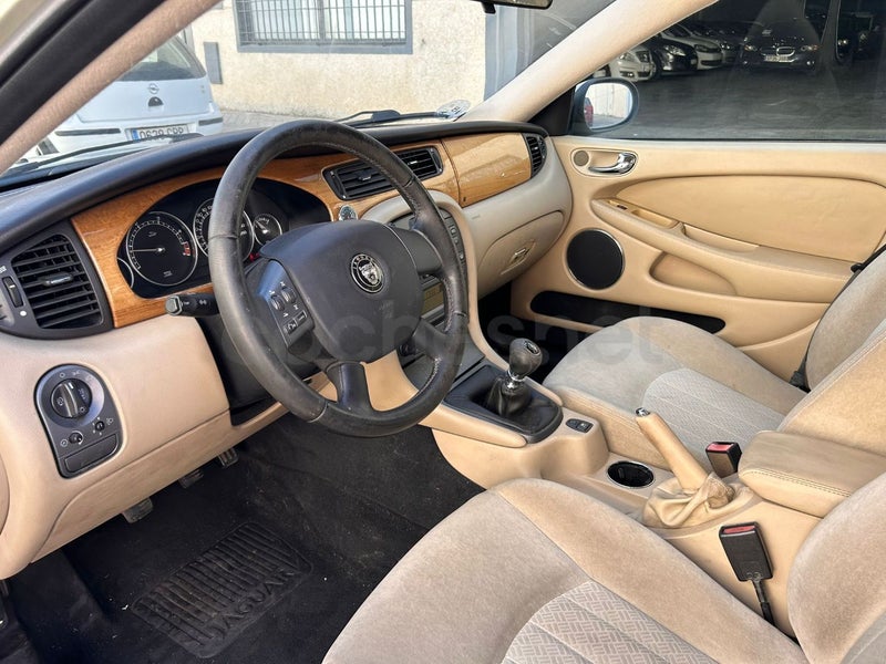 Jaguar X-type 2007 — photo 7