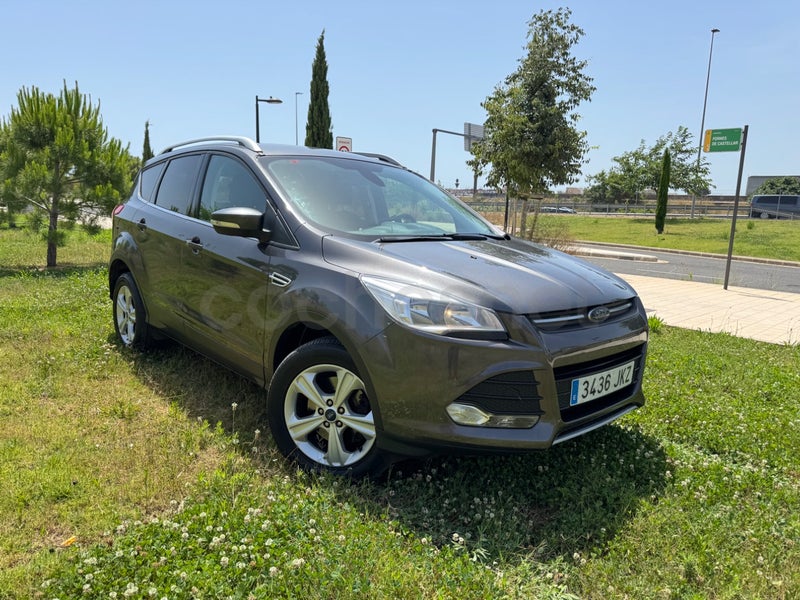 Ford Kuga 2015 — photo 2