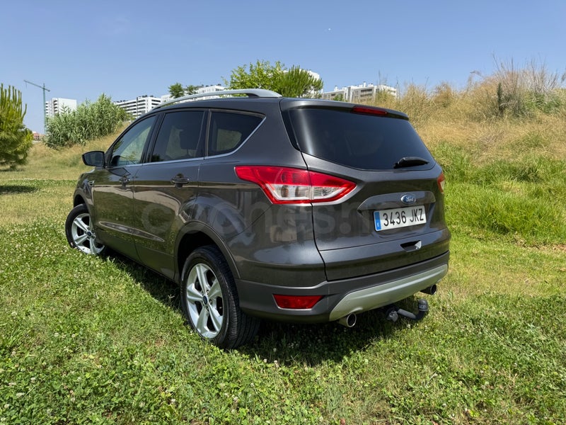Ford Kuga 2015 — photo 4