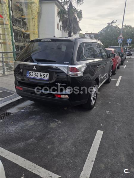 Mitsubishi Outlander 2013 — photo 4