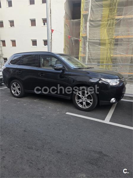 Mitsubishi Outlander 2013 — photo 6