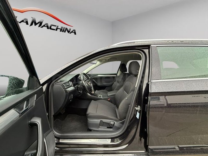 Skoda Superb 2021 — photo 5